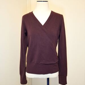 Athleta Recharge V-Neck Wrap Sweatshirt in Burgundy/ Maroon